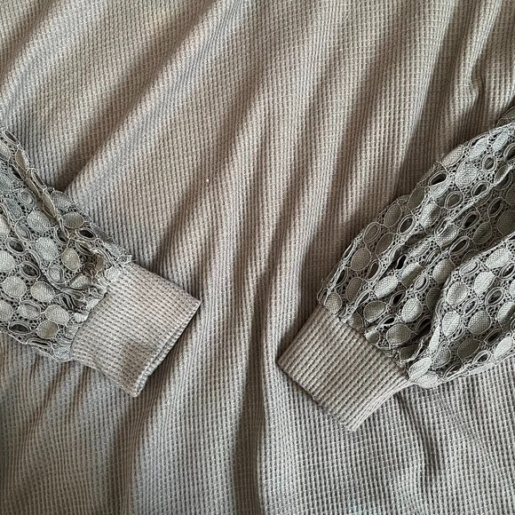 Miholl *Olive Green* Long Sleeve Top | Balloon Lace Sleeves | Zip Closure | EUC - Picture 9 of 10